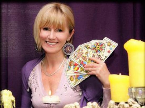 whitestarr - Gipsy Cards and Karmic Love Reading in Neath